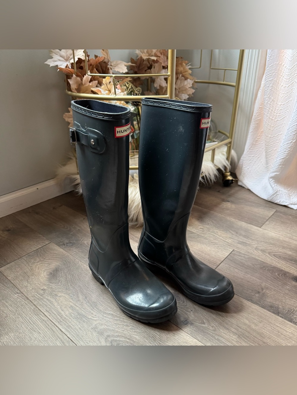 Hunter Tall Gloss Rain Boots in dark gray